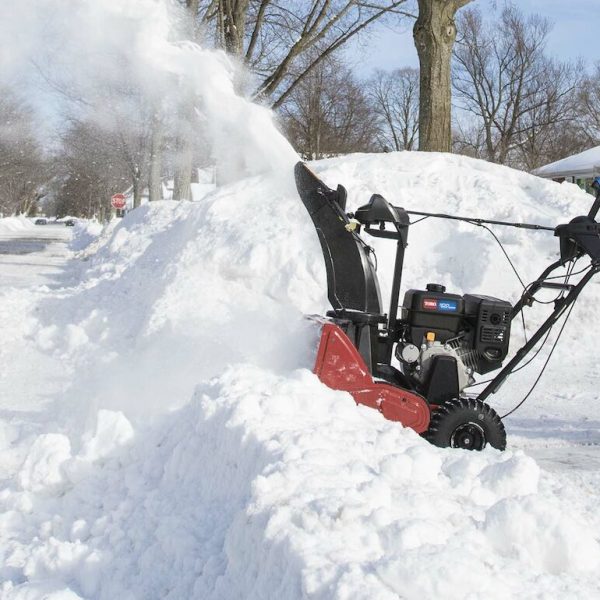 Toro 24 in (61 cm) SnowMaster® 824 QXE Snow Blower (36003)
