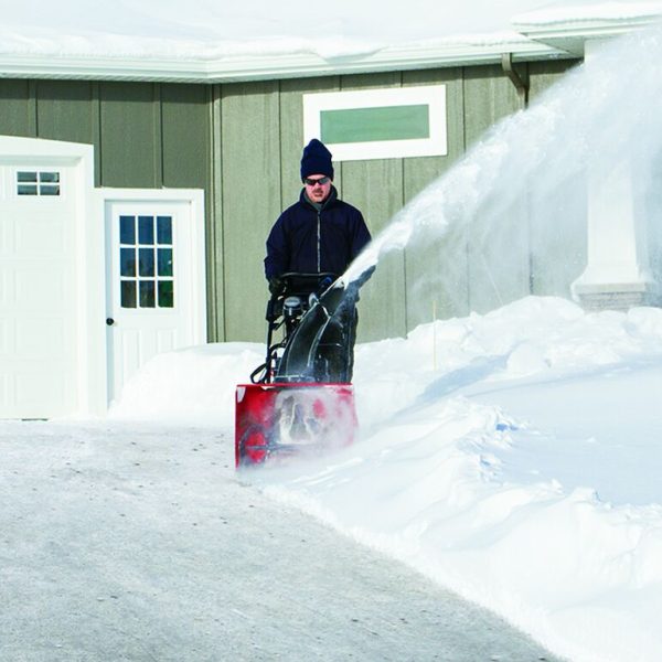 Toro 24-inch (61 cm) SnowMaster® 724 QXE Snow Blower (36002)