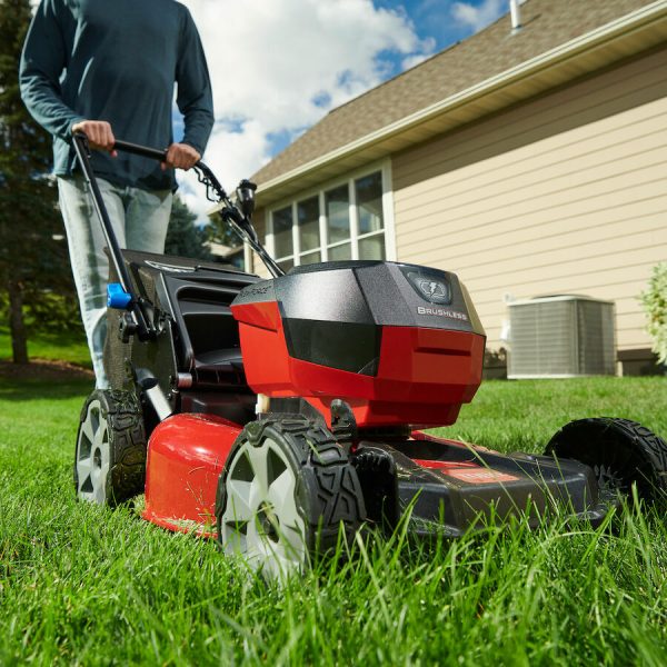Toro 60V Max* 21" (53cm) Recycler® Self-Propel w/SmartStow® Lawn Mower- Tool Only (21326T)